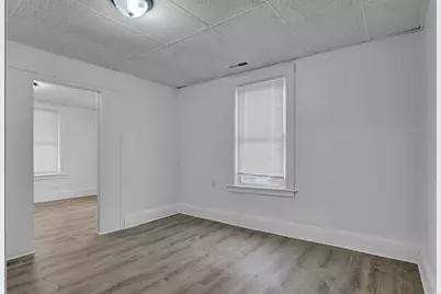 1397 Worcester Street #2, Springfield, MA 01151 - Photo 4