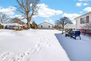 93 Lawton St, Fall River, MA 02721 - Photo 18