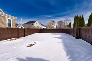 366 Ash St, New Bedford, MA 02740 - Photo 30