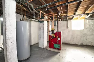 366 Ash St, New Bedford, MA 02740 - Photo 34