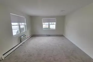 6 Whitman Rd, Waltham, MA 02453 - Photo 2