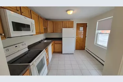 6 Whitman Rd #6, Waltham, MA 02453 - Photo 4