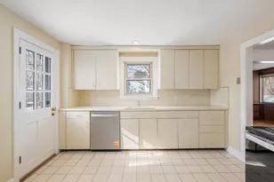 159 Payson Rd, Brookline, MA 02467 - Photo 22