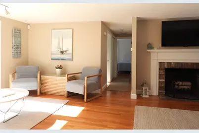 1 Fox, Falmouth, MA 02540 - Photo 4