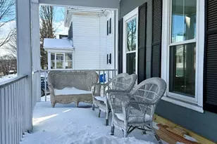 19 Pleasant St, Wakefield, MA 01880 - Photo 16