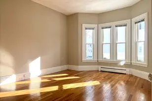 19 Pleasant St, Wakefield, MA 01880 - Photo 6