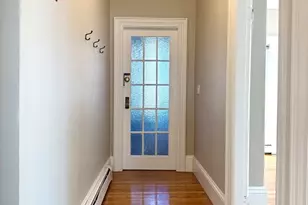 19 Pleasant St, Wakefield, MA 01880 - Photo 8