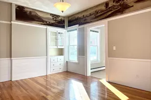 19 Pleasant St, Wakefield, MA 01880 - Photo 10