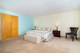 1001 Marina Dr, Quincy, MA 02171 - Photo 18
