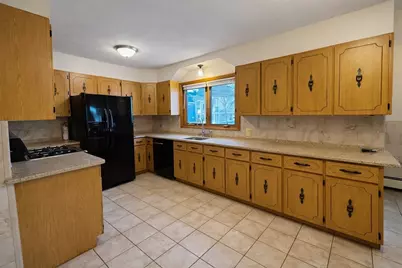 198 Washington St #1, Somerville, MA 02143 - Photo 6
