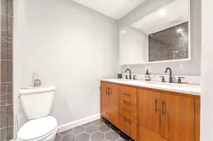 21 Wormwood St, Boston, MA 02210 - Photo 26