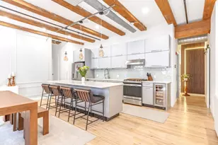 21 Wormwood St, Boston, MA 02210 - Photo 6