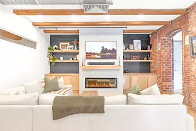 21 Wormwood St #316 & 318, Boston, MA 02210 - Photo 4