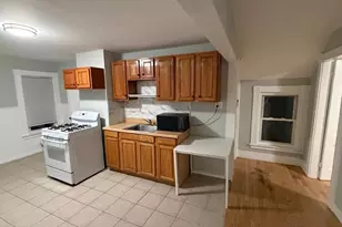 76 Church St, Leominster, MA 01453 - Photo 4