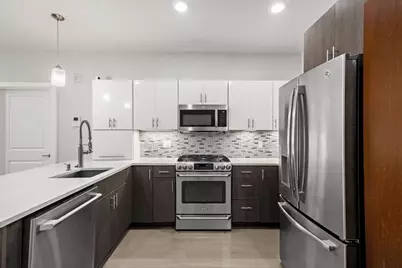 18 Cliveden #406W, Quincy, MA 02169 - Photo 2