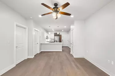 18 Cliveden #406W, Quincy, MA 02169 - Photo 6