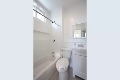 31 June St. #2, Boston, MA 02131 - Photo 10