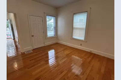 125 Spring St #1, Medford, MA 02155 - Photo 4