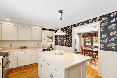 21 Marcia Rd, Wilmington, MA 01887 - Photo 6