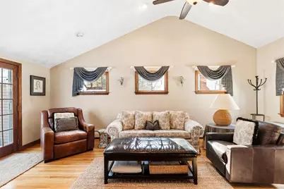 21 Marcia Rd, Wilmington, MA 01887 - Photo 8