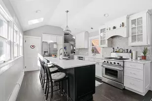 327 Country Way, Scituate, MA 02066 - Photo 12