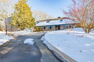 16 Meltiah Rd, Falmouth, MA 02540 - Photo 2