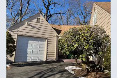 83 Old Farm Rd, Chicopee, MA 01020 - Photo 2