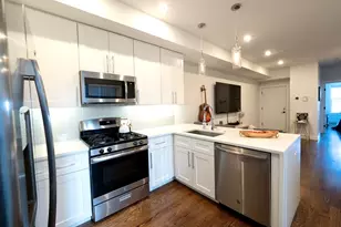 65 Border St, Boston, MA 02128 - Photo 10