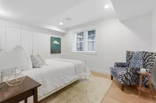 140 Sumner Rd, Brookline, MA 02445 - Photo 16