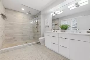 140 Sumner Rd, Brookline, MA 02445 - Photo 12