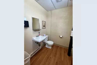 518 Pleasant St #12, Northampton, MA 01060 - Photo 8