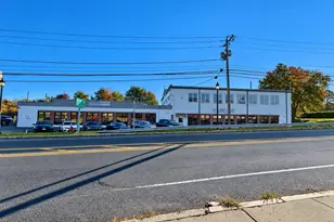 518 Pleasant St, Northampton, MA 01060 - Photo 1