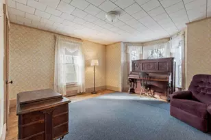 86 Highland St, Athol, MA 01331 - Photo 10