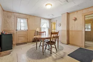 86 Highland St, Athol, MA 01331 - Photo 12