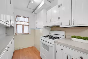 854-856 Sumner Ave, Springfield, MA 01108 - Photo 12