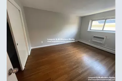 519 Washington St #14, Brookline, MA 02446 - Photo 4