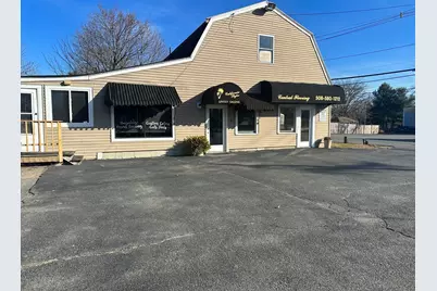 1574 Main Str, Brockton, MA 02301 - Photo 2