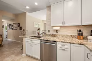 38 Village Rd, Middleton, MA 01949 - Photo 6