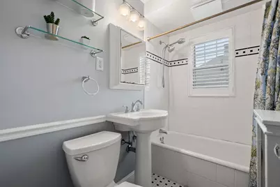 10 Grayson St, Boston, MA 02124 - Photo 28