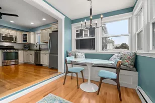 10 Grayson St, Boston, MA 02124 - Photo 18