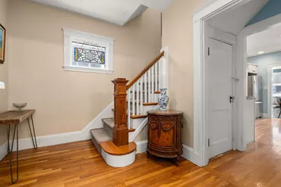 10 Grayson St, Boston, MA 02124 - Photo 22