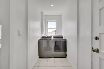25 Magoun St #3, Cambridge, MA 02140 - Photo 18