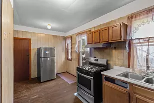 68 Mascot St, Boston, MA 02124 - Photo 6