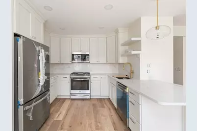 76 Granville Ave. #1, Malden, MA 02148 - Photo 4