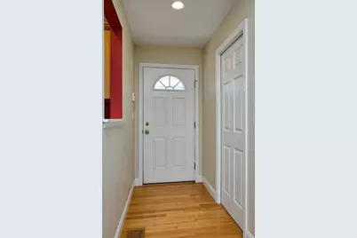 8 Hockanum Rd #10, Northampton, MA 01060 - Photo 10