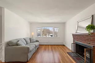 38 Ledgemont Ln, Lynn, MA 01904 - Photo 6