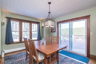 2 Oak St, Easthampton, MA 01027 - Photo 10