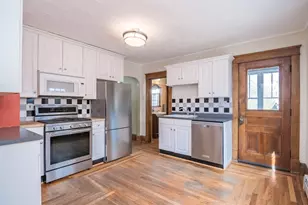 2 Oak St, Easthampton, MA 01027 - Photo 16