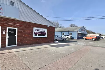 173 Shaker Road #1 Front, East Longmeadow, MA 01028 - Photo 2