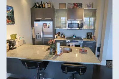 154 W 2nd St #312, Boston, MA 02127 - Photo 2